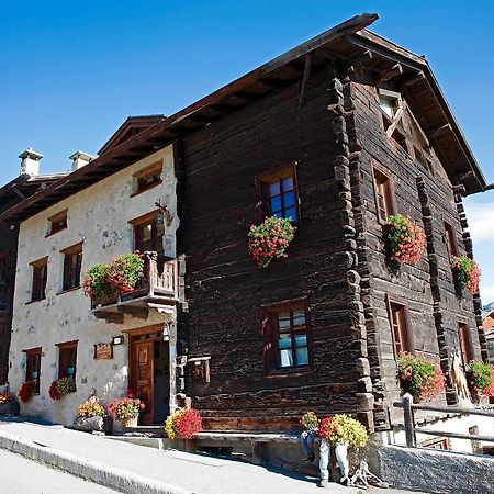 Bait Vegl Apartment Livigno Exterior photo