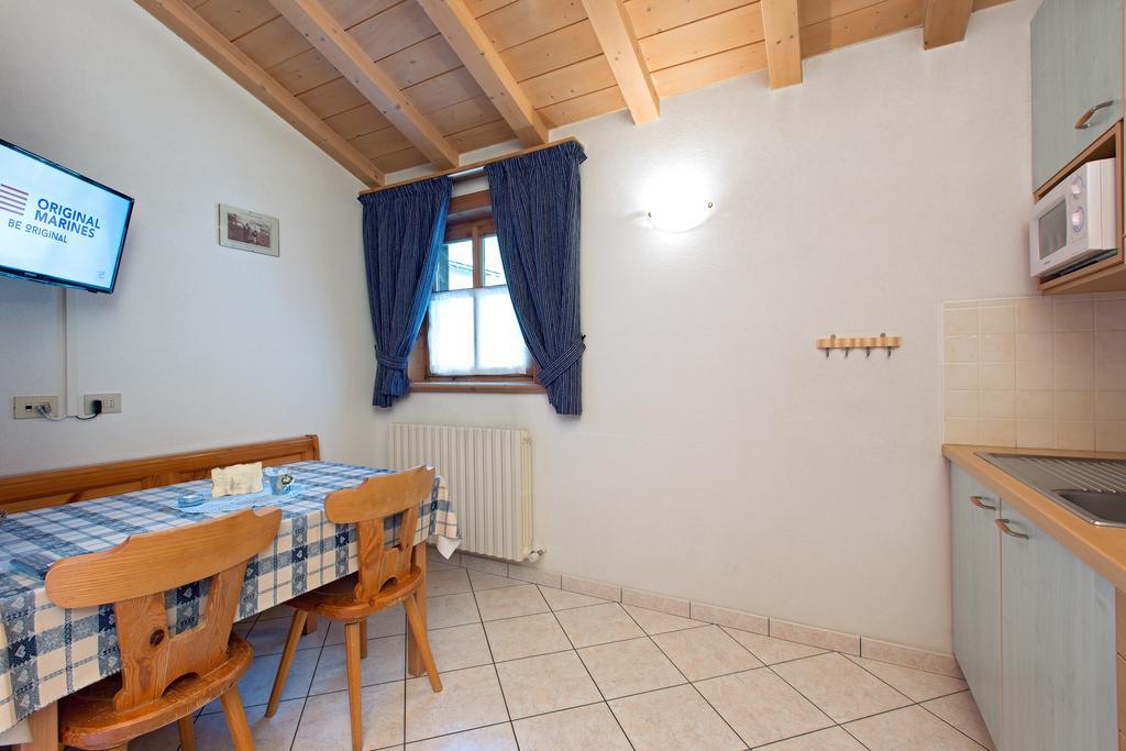 Bait Vegl Apartment Livigno Room photo