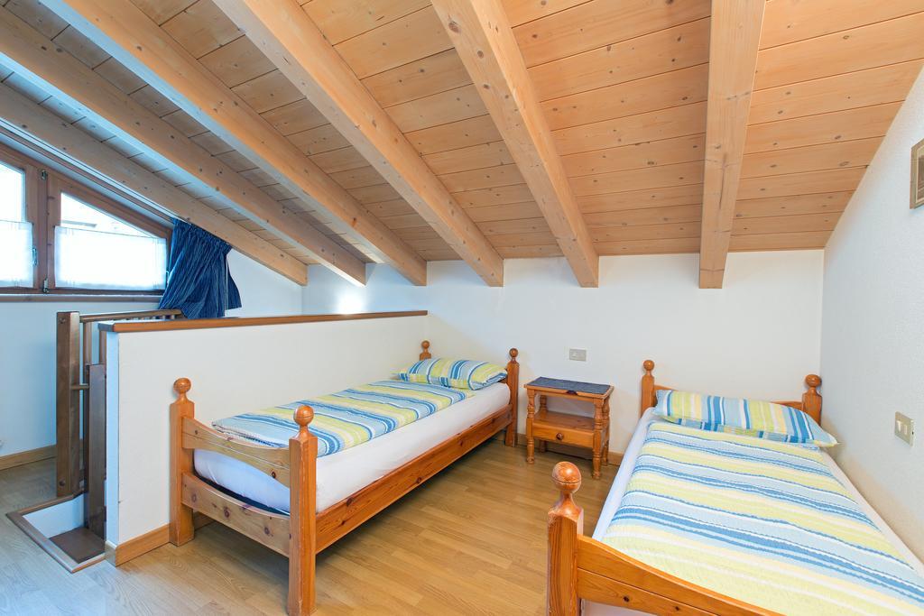 Bait Vegl Apartment Livigno Room photo